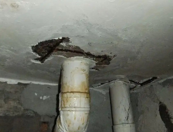 岫岩卫生间漏水维修公司浅析岫岩卫生间渗水维修的方法